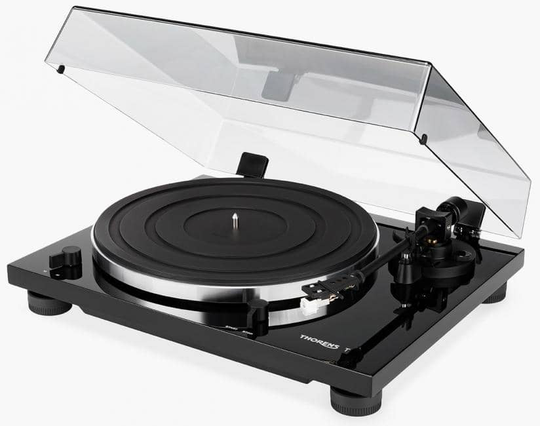 Thorens TD201 levysoitin, pianomusta