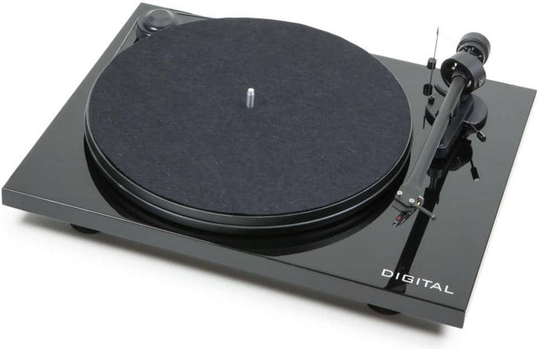 Pro-Ject Essential II DIGITAL lp-levysoitin, pianomusta